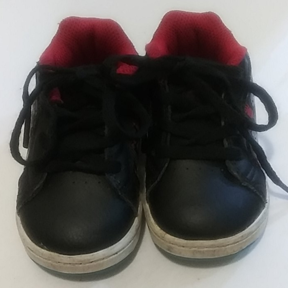 DC Boys Comics Sneakers Size 5